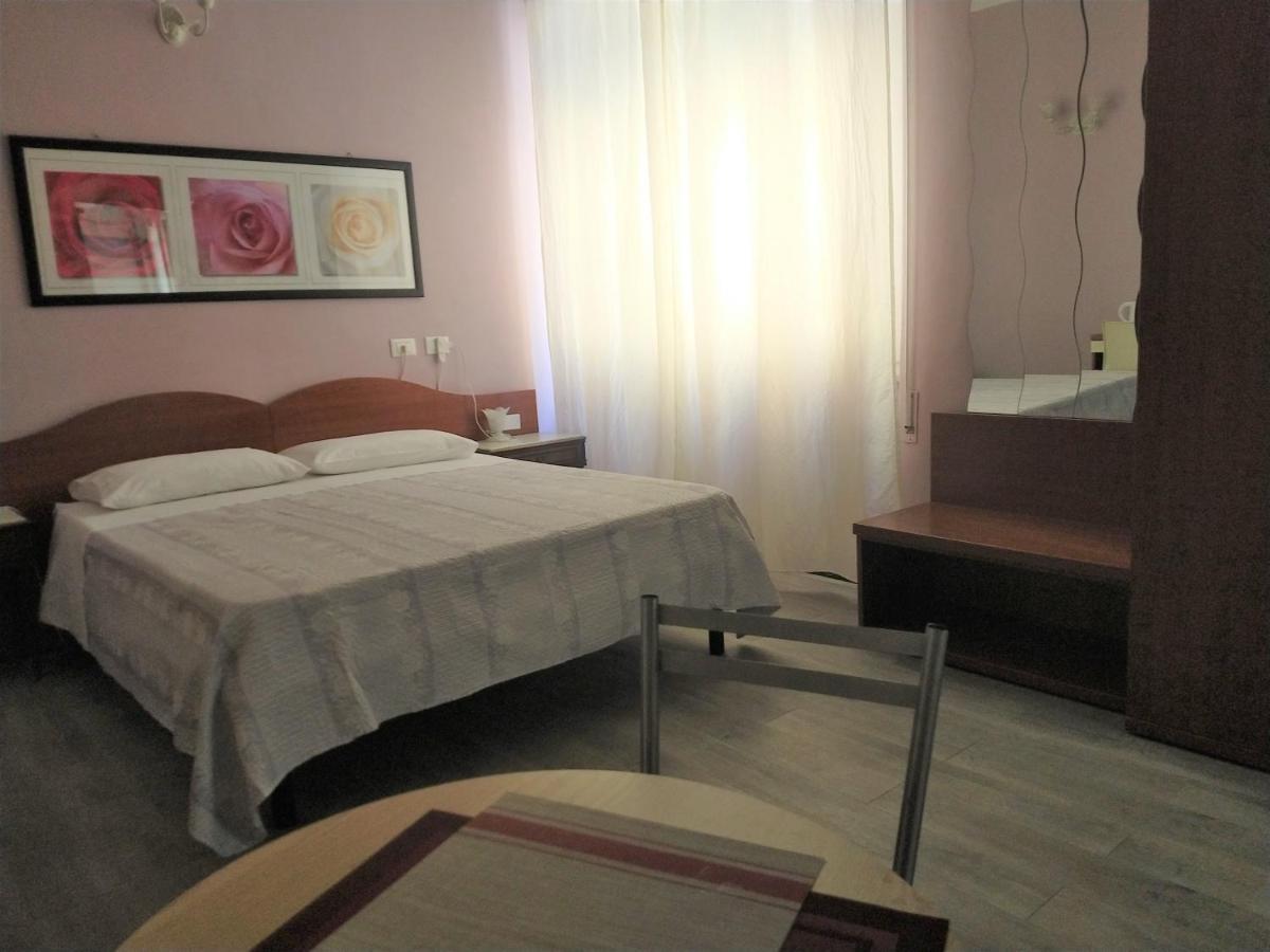 Affittacamere La Spezia Inn Екстер'єр фото